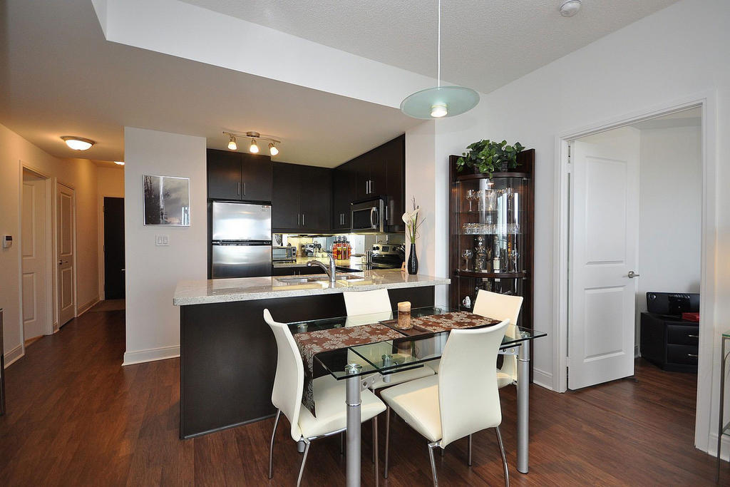 Napa Furnished Rental Apartments Square One Mississauga Ruang foto