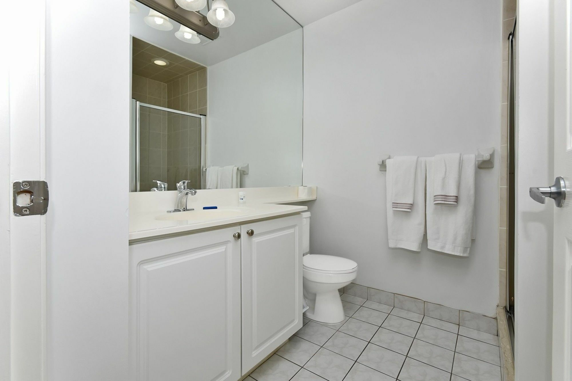Napa Furnished Rental Apartments Square One Mississauga Bagian luar foto